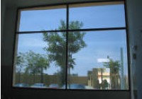 Instalación de láminas de control solar en ventana
